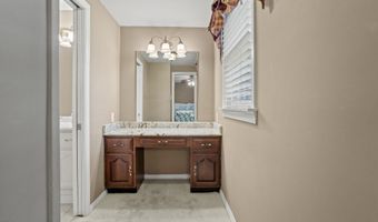 487 Oaklawn Pl, Biloxi, MS 39530