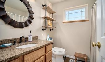10423 BEARTOOTH Dr, Cheyenne, WY 82009