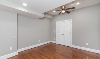 108 W SARATOGA St 5, Baltimore, MD 21201