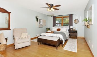 1707 Sunset Dr, Augusta, KS 67010