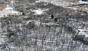 1192 Stags Leap Ln, Ann Arbor, MI 48103