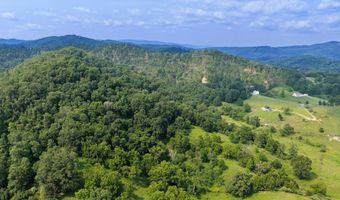 360 Rainbow Ln, Asbury, WV 24916