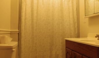 28 Wolf Hollow Rd, Baxter, KY 40806