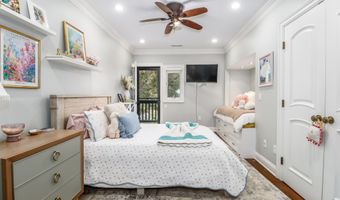 70 Obtuse Hill Rd, Brookfield, CT 06804
