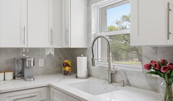 2502 HOLLY SPRINGS Dr, Amissville, VA 20106