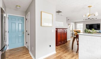 185 Swanee Ln, Woodstock, GA 30188