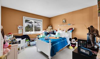 2245 Nichols Rd C, Arlington Heights, IL 60004