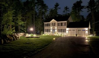 16 Stagecoach Rd, Barrington, NH 03825