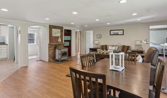 592 Old Stage Rd, Arrowsic, ME 04530