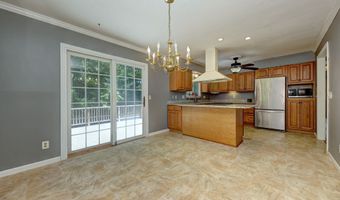 128 Cedar Ln, Beacon Falls, CT 06403