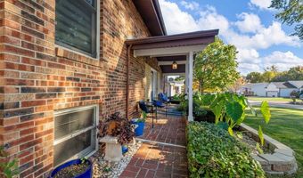 1946 Lone Pine Dr, Arnold, MO 63010