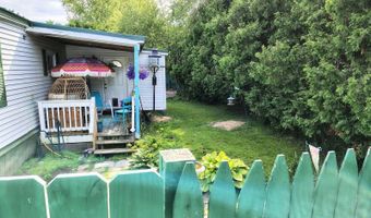 15 E St, Bangor, ME 04401