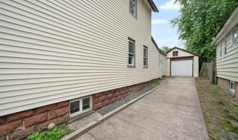 86 W Main St 2, Bergenfield, NJ 07621
