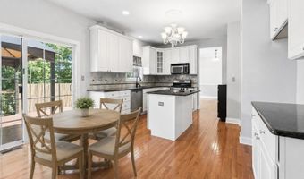 16 Bowers Dr, Allamuchy Twp., NJ 07840