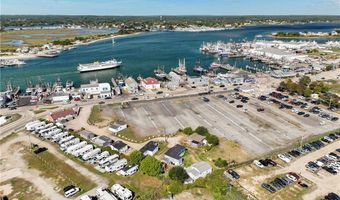 271 Great Island Rd B, Narragansett, RI 02882