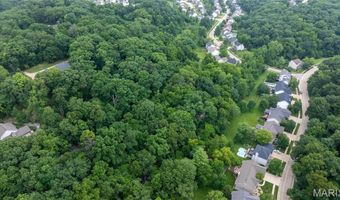 700 Old Kiefer Creek Rd, Ballwin, MO 63021