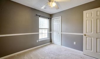 125 Condor Pl, Boiling Springs, SC 29316