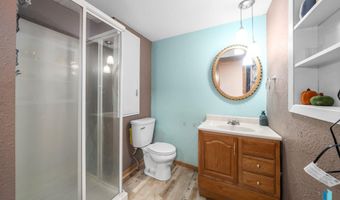 500 W Spruce St, Beresford, SD 57004