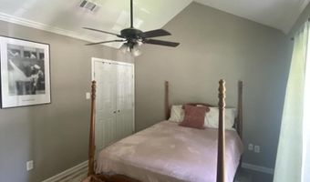 15720 Riverdale Ave E, Baton Rouge, LA 70816