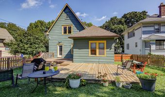 218 E 7th St, Ames, IA 50010