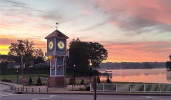 206 LAKOTA Ave, Akron, OH 44319