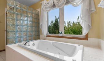 13947 Fleetwood Ave, Apple Valley, MN 55124