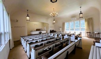 2 Howard St, Augusta, ME 04330