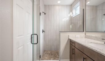 7212 PARADISO Dr, Apollo Beach, FL 33572