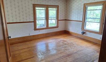218 Dearborn St, Berne, IN 46711