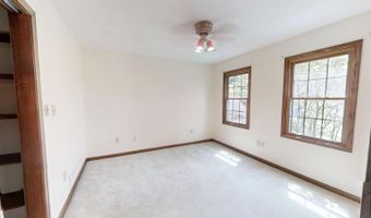 80 Hillcrest Estates Dr, Batesville, IN 47006