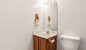 708 13th St SW, Altoona, IA 50009