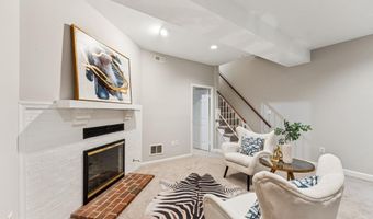 3836 BRIGHTON Ct, Alexandria, VA 22305