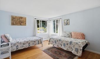 308 Crescent Blvd, Bennington, VT 05201