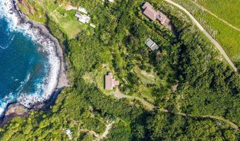 1004 N Honokala Rd B, Haiku, HI 96708