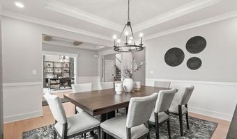 4481 FARM VIEW Dr, Ann Arbor, MI 48105