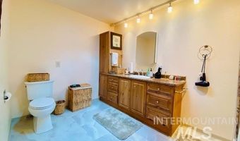 1101 5th St, Asotin, WA 99402