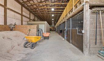 260 Mountain Trail Ln, Acme, PA 15610