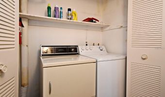 536 ORANGE Dr 16, Altamonte Springs, FL 32701
