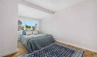 3 Sheffield St, Warwick, RI 02889