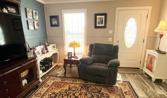 858 S Robert Ave, Avon Park, FL 33825