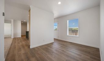 54303 N Thomas Rd, Benton City, WA 99320