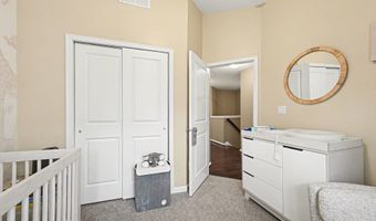 2733 S Spurway Dr, Ann Arbor, MI 48105