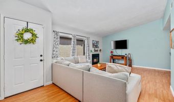 295 Carissa Dr, Oceanside, CA 92057