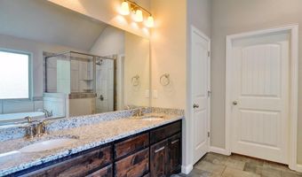 708 Westgate Dr, Aledo, TX 76008