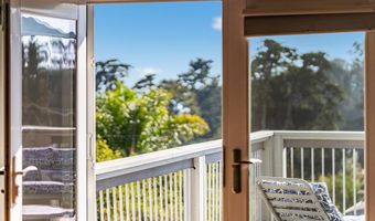 445 Monterey Dr, Aptos, CA 95003