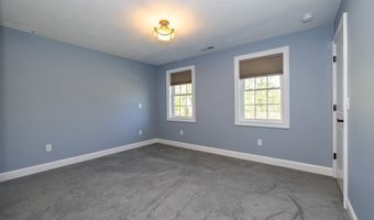 32 Allen Rd, Billerica, MA 01821