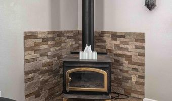 411 N CHURCH St, Bloomfield, NM 87413