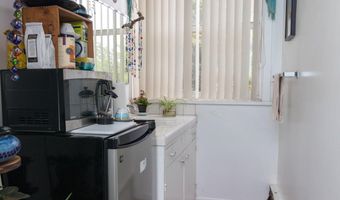 708 W Huron St 3, Ann Arbor, MI 48103