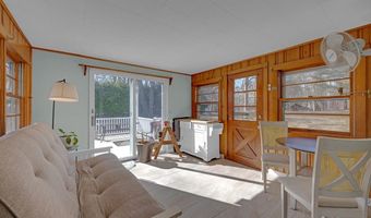 3 Santom St, Auburn, MA 01501