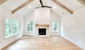 34 Kirkwall Dr, Bella Vista, AR 72715
